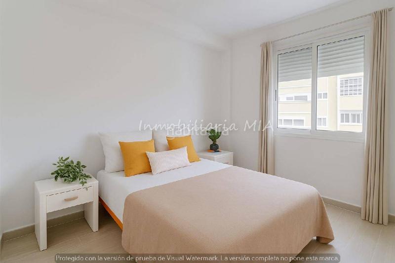 Foto eba488a0-e5c8-45bf-a923-fe9cd1127430. Piso hermoso piso, totalmente reformado a estrenar en Torremolinos