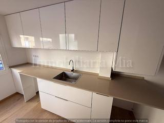 Appartement à Manantiales-Estación de Autobuses. Piso reformado 4 habitaciones