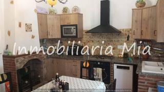 Maison à Puerto Lumbreras. 2 casas en una con 4 dormitorios, 2 baños y cochera puerto lumbr