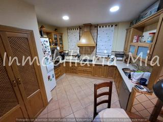 Pis a Puerto Lumbreras. Oportunidad única piso de 3 dormitorios con patio y garaje inclu