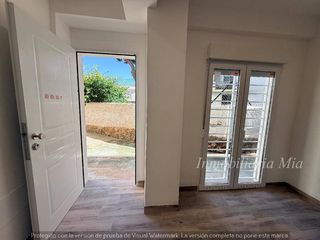 Studio à Calvario. Apartamento reformado tipo loft en planta baja  zona el calvario