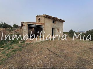 Maison à Puerto Lumbreras. Casa de campo a reformar en plena naturaleza con olivos