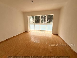 Apartamento en Manantiales-Estación de Autobuses. Piso 3  dormitorios en el calvario