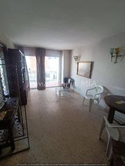 Apartamento en Manantiales-Estación de Autobuses. Apartamento para reformar
