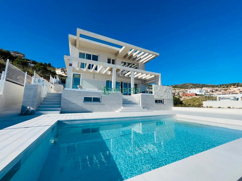Foto bbd869b0-10f9-49ee-ba90-2743876f6dbf. Chalet lujosa villa en Santangelo!! en Santangelo Benalmádena