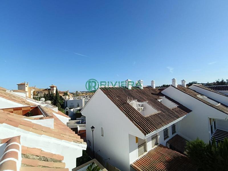 Foto d5deb60b-5fd3-4dd6-a14f-0c9c42a9b75a. Casa adosada casa o chalet en venta en , campo en Mijas