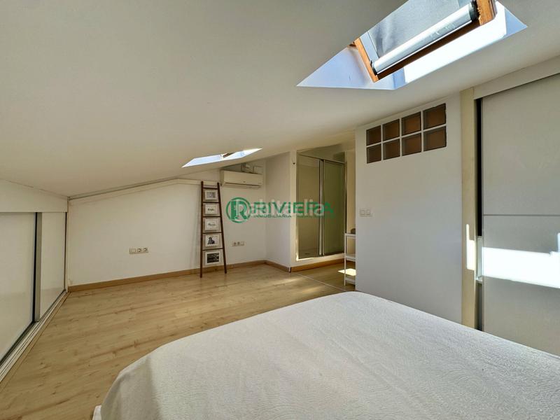 Foto 0c360492-3f8d-47f8-883e-6d52e4013b0c. Duplex avec chauffage dans La Goleta - San Felipe Neri Málaga