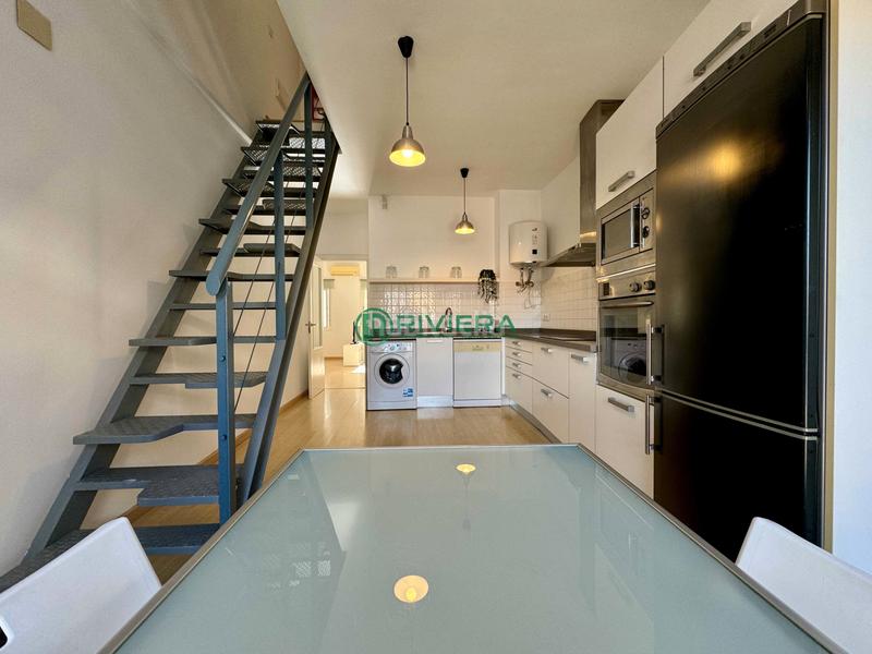 Foto 2d12619d-e6af-4e81-ae69-2642ffd5fe80. Duplex avec chauffage dans La Goleta - San Felipe Neri Málaga