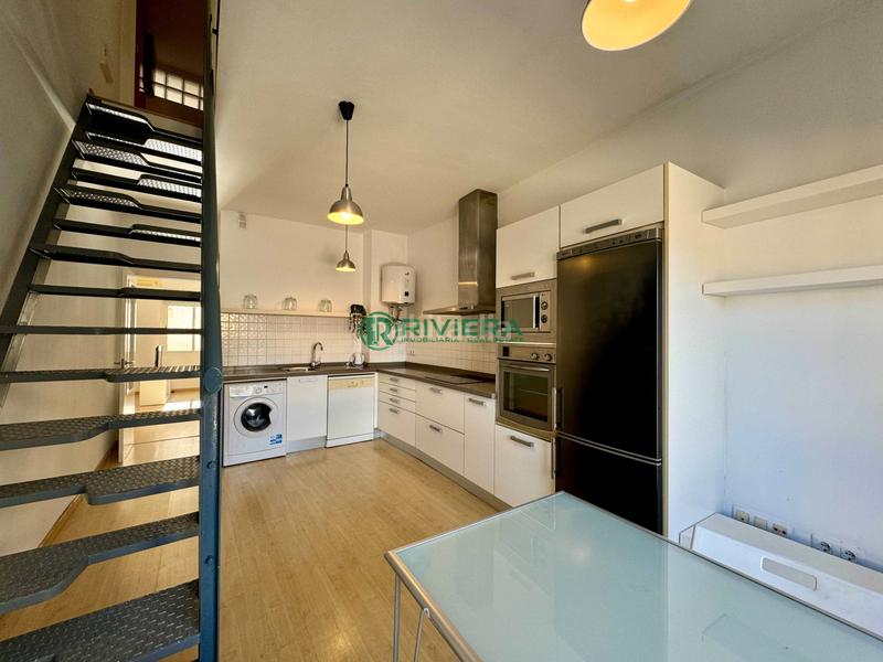 Foto c0b40b8c-8a38-40f4-91ec-66101747dce9. Duplex avec chauffage dans La Goleta - San Felipe Neri Málaga