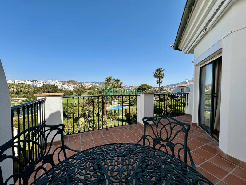 Foto 248731c1-adb2-4271-bc71-ecca37b93236. Casa aparellada a calle geranio 98 a Riviera del Sol Mijas