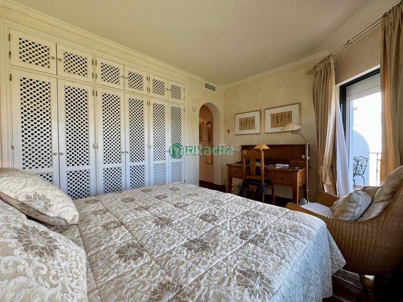 Foto 46b218f7-e7a7-464e-9cd1-2e733b8d83a1. Casa aparellada a calle geranio 98 a Riviera del Sol Mijas