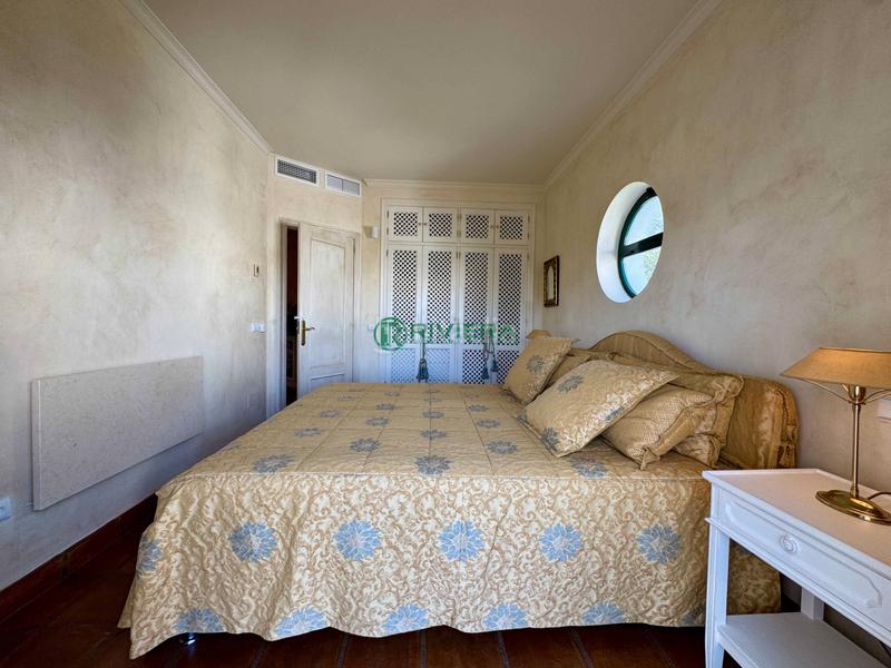 Foto 754cb4fd-28b9-4c28-9070-c7e5b6881419. Casa aparellada a calle geranio 98 a Riviera del Sol Mijas