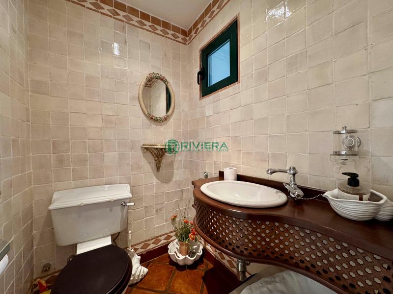 Foto a1f2d61f-e749-40e6-8b68-3d581f7429b8. Casa aparellada a calle geranio 98 a Riviera del Sol Mijas