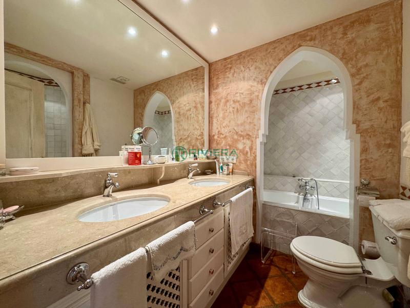 Foto a7d616bc-72f9-457a-ba88-bd54ea3b6814. Casa aparellada a calle geranio 98 a Riviera del Sol Mijas