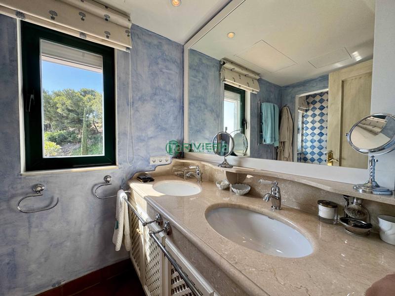 Foto ee9a797b-a585-4937-8406-59e621861444. Casa aparellada a calle geranio 98 a Riviera del Sol Mijas