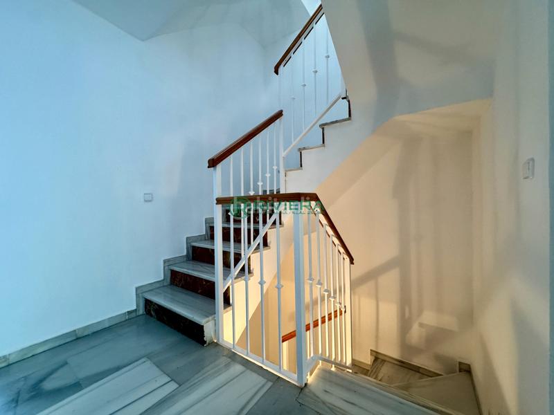 Foto 15e01803-d4aa-4ca5-b58c-f879e4270f74. Chalet  adosado en venta en calle firmamento en Benalmádena