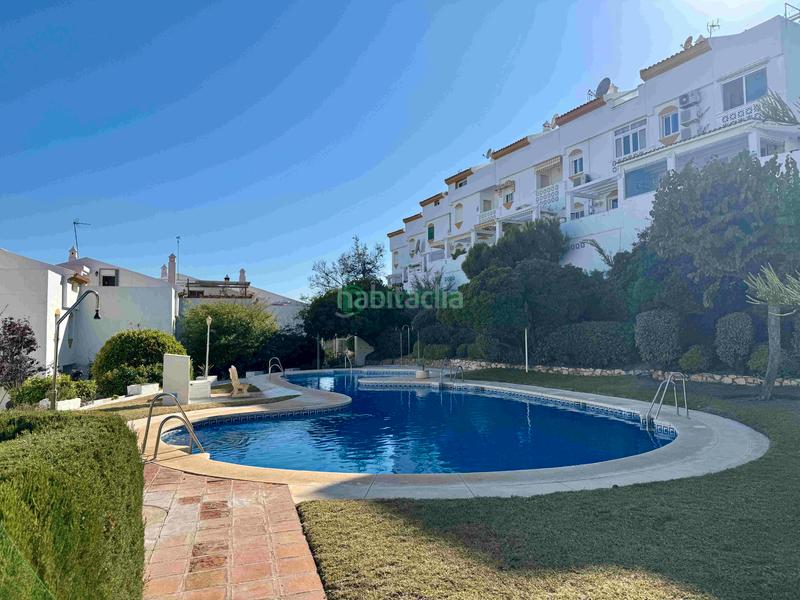 Foto 18226298-fa3f-41ea-a749-1e7a60a358b6. Chalet  adosado en venta en calle firmamento en Benalmádena