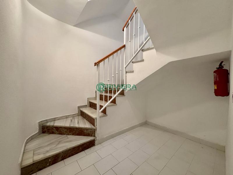 Foto 79e400ce-38b4-43d7-93ac-bedcbf13bd31. Chalet  adosado en venta en calle firmamento en Benalmádena
