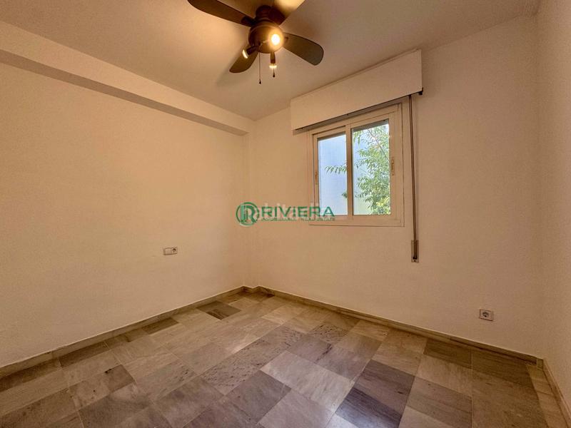 Foto c7215ef9-5d69-4fb1-8fe4-7ca9de707808. Chalet  adosado en venta en calle firmamento en Benalmádena