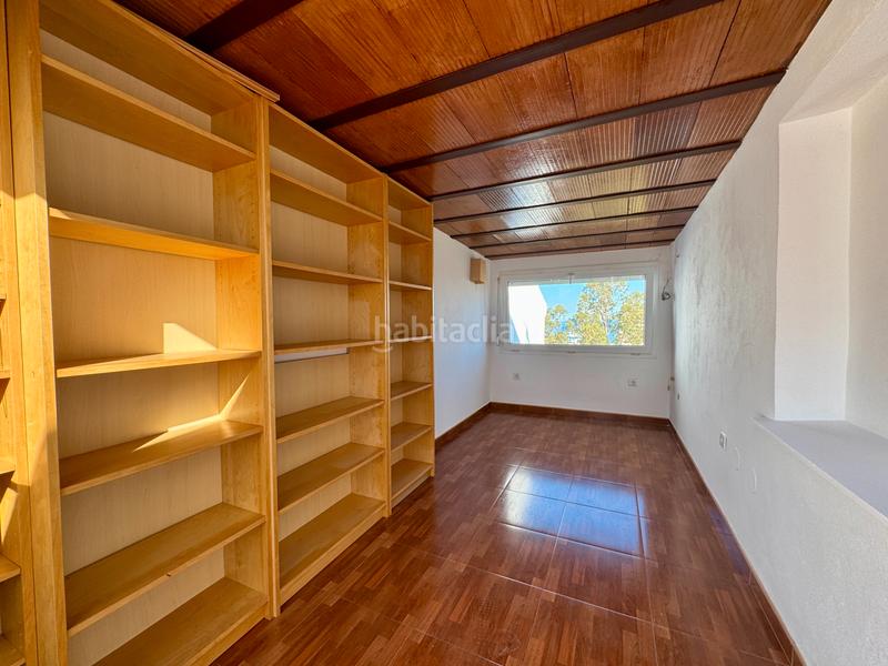 Foto ccc0597a-057c-492f-86cd-60e7f0992a30. Chalet  adosado en venta en calle firmamento en Benalmádena