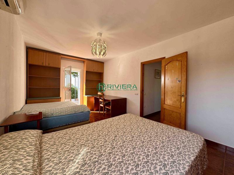 Foto 04cc4499-6c97-484f-b77b-6fd6b33d45c2. Chalet casa/chalet independiente en venta en avenida tomillar en Benalmádena