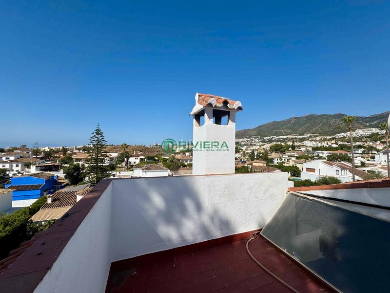 Foto 57bbb865-948d-4f2a-be41-1502be0fed87. Chalet casa/chalet independiente en venta en avenida tomillar en Benalmádena