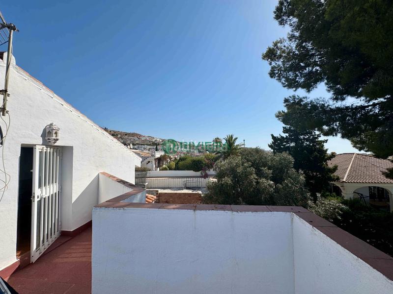 Foto be7c811c-f0a5-446d-90a6-5461d1a94654. Chalet casa/chalet independiente en venta en avenida tomillar en Benalmádena
