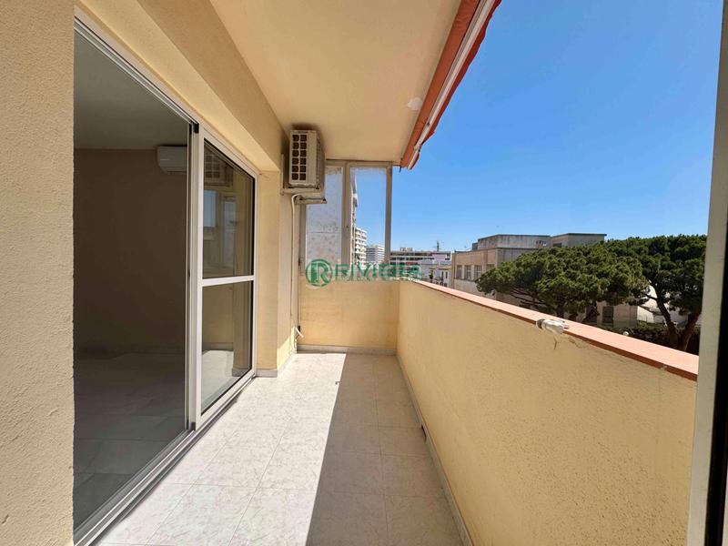 Foto 0d7d3882-962d-4780-9b5a-cdb679c87b09. Apartament a calle casablanca 24 a El Bajondillo Torremolinos
