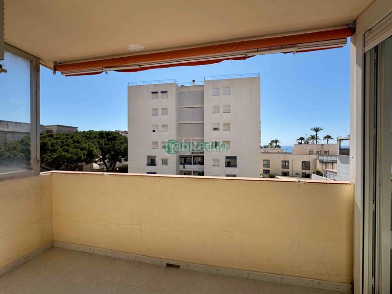 Foto 24d92c56-8219-4eff-8058-0982b99d40cc. Apartament a calle casablanca 24 a El Bajondillo Torremolinos