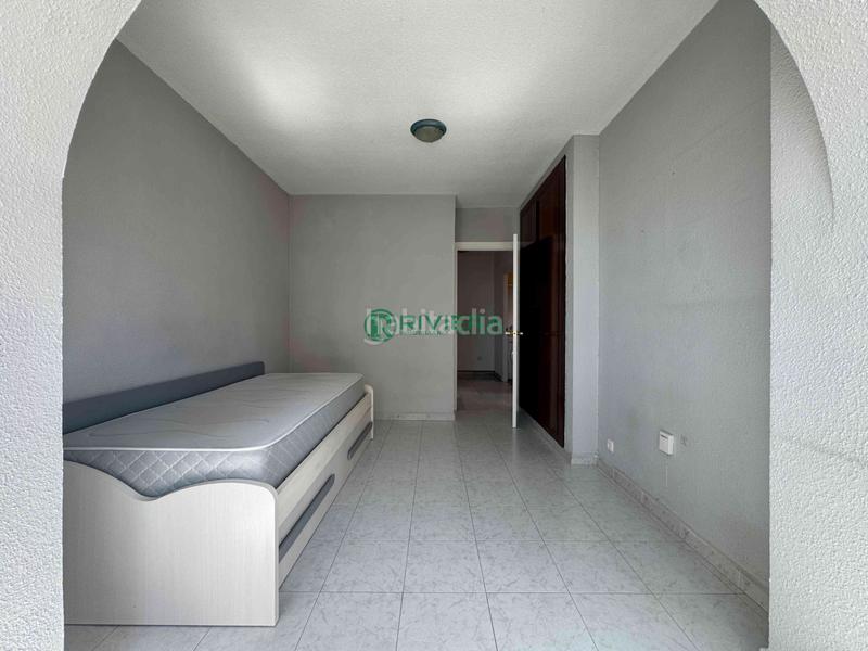 Foto b2f04750-fa11-40e4-af2f-91641910043b. Apartament a calle casablanca 24 a El Bajondillo Torremolinos