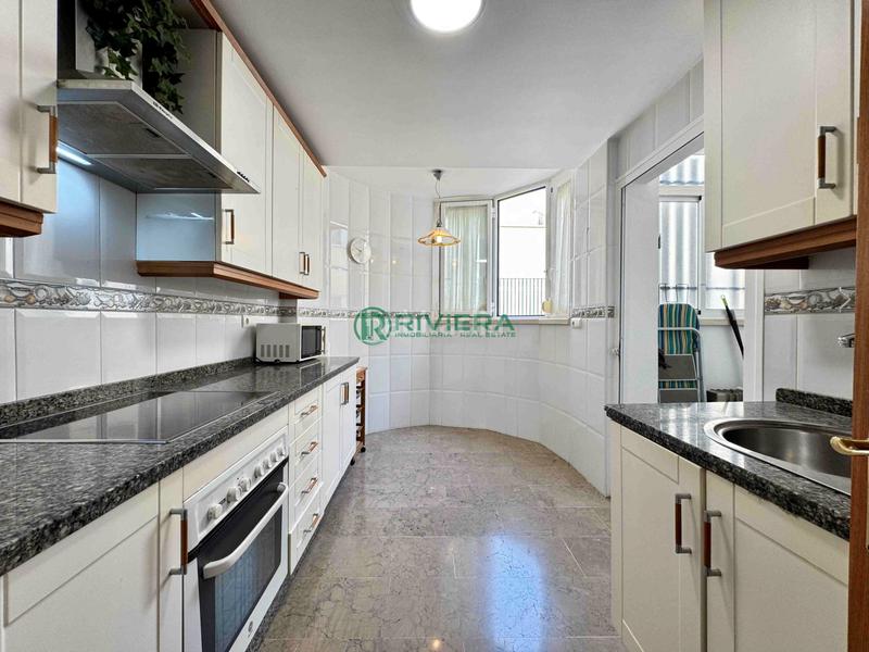 Foto 1519525f-ea1b-466f-b364-93db58d2a599. Appartamento in calle brigitte bardot 7 in Playamar - Benyamina Torremolinos