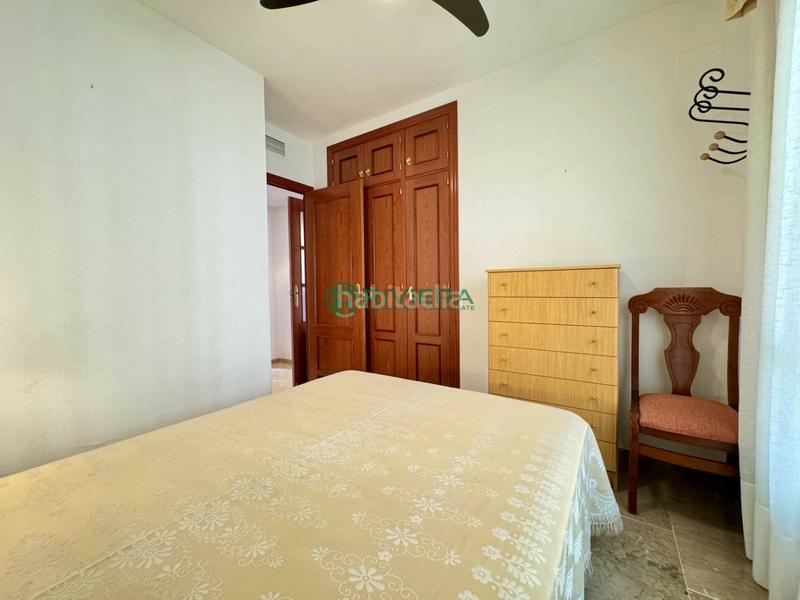 Foto e51bfa65-7669-4960-9f39-e6c534b67786. Flat in calle brigitte bardot 7 in Playamar - Benyamina Torremolinos