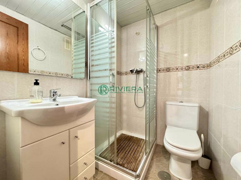 Foto 3a7f68b8-1261-4b37-ad15-930701cce2ac. Piso en calle brigitte bardot 7 en Playamar - Benyamina Torremolinos