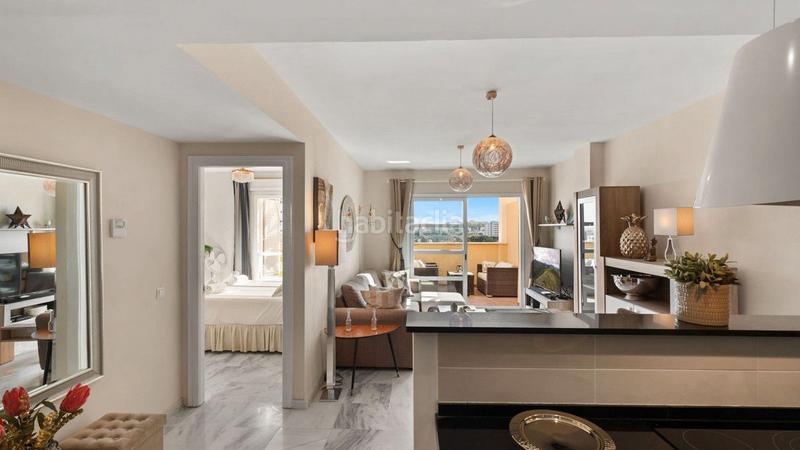 Foto 74e82048-9af6-4c13-a683-dbf81ca95517. Penthouse with heating parking pool in Montemar Torremolinos