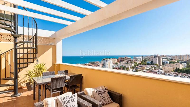 Foto 77e5fe84-42d1-4aa5-a8f8-ad83835e4c18. Penthouse with heating parking pool in Montemar Torremolinos