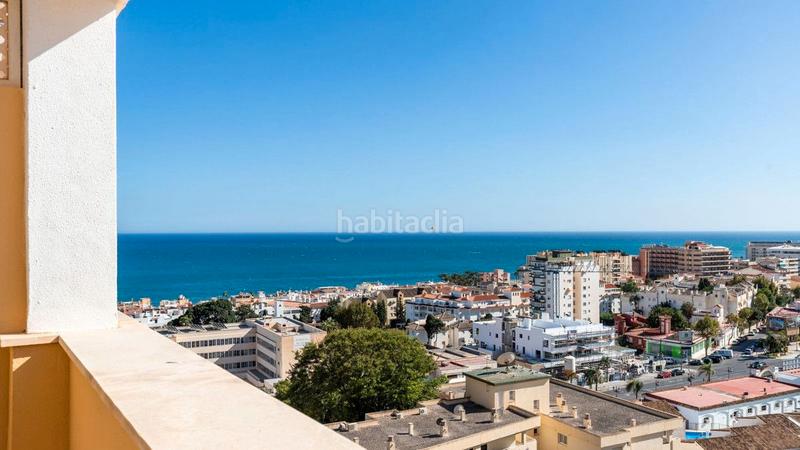 Foto 8ea89c8c-c2fb-43f1-a719-a5e4ccaff9da. Penthouse with heating parking pool in Montemar Torremolinos