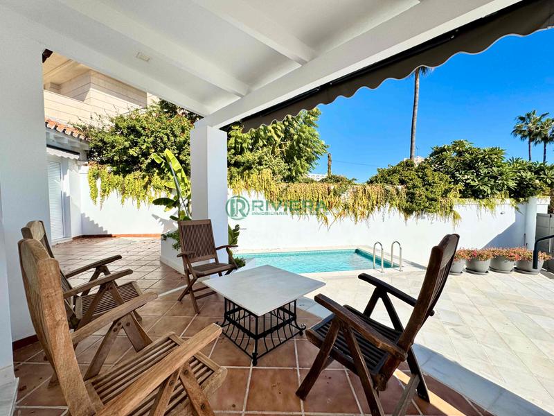 Foto 2091cb9d-55f3-4415-b4d9-7ee5716d65af. Chalet casa/chalet independiente en calle fragata, en Benalmádena