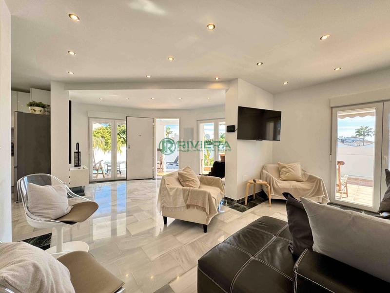 Foto 51c9166f-5165-4e9a-a875-e34d8682ac8a. Chalet casa/chalet independiente en calle fragata, en Benalmádena