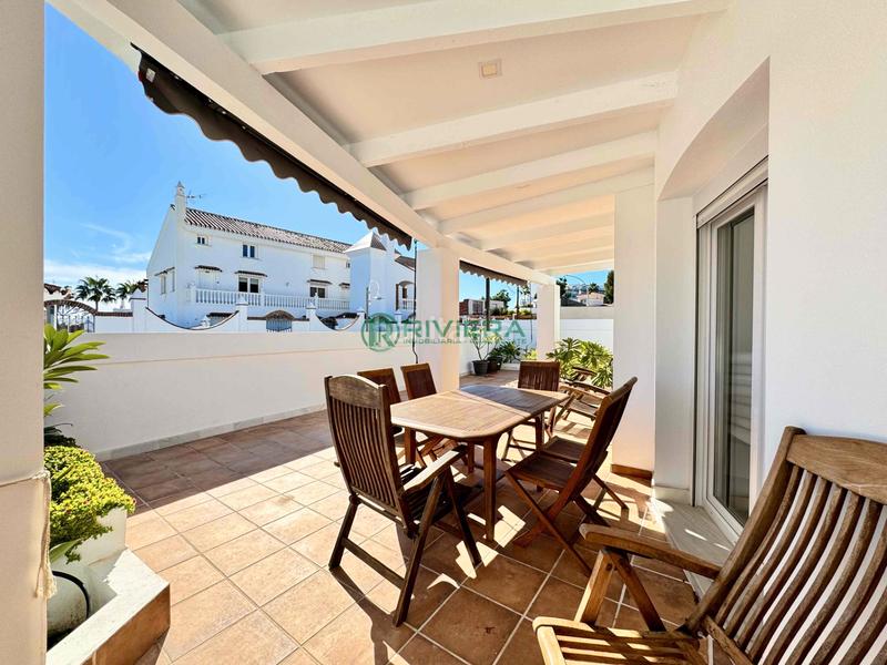 Foto 89aabb0d-df0d-4633-b420-90262ca6dd53. Chalet casa/chalet independiente en calle fragata, en Benalmádena