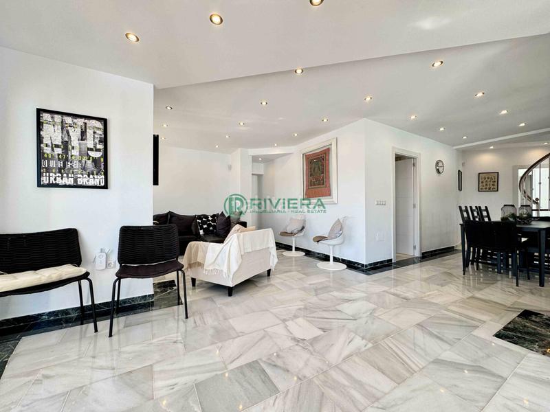 Foto f3e2a26e-9908-4bec-bc13-5e02f31fc2f5. Chalet casa/chalet independiente en calle fragata, en Benalmádena