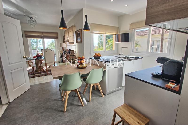 Foto 3a7dacbe-644c-4f0f-b6b1-fdded8888e68. Chalet with heating parking pool in El Candado Málaga