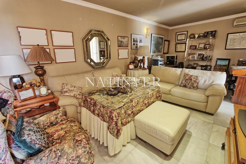 Foto 404bccc0-ddfc-4589-b60b-c60fae6fd205. Chalet avec chauffage parking piscine dans El Candado Málaga