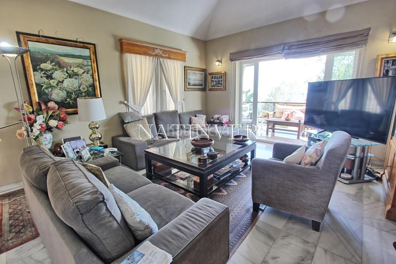 Foto c0ccb93c-8472-4b16-a7a9-1e0fc51e940d. Chalet avec chauffage parking piscine dans El Candado Málaga