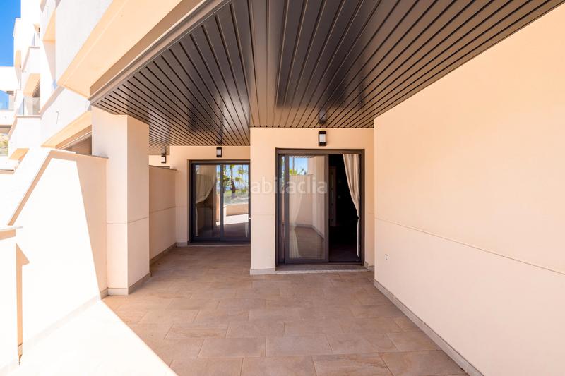 Foto ba20a4b9-41f7-46ba-aef0-60116a6f6ca5. Pis amb aparcament piscina a Almayate Bajo