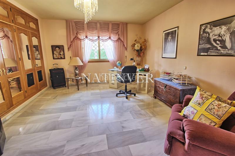 Foto 41592af9-9ced-4daf-946d-e4b73593798c. Casa adossada amb xemeneia calefacció piscina a Nueva Torrequebrada Benalmádena