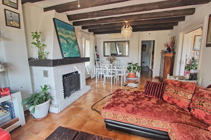 Foto 9c045e43-7880-4fa5-b2da-9e33c43359a1. Chalet mit kamin heizung parking pool in El Candado Málaga