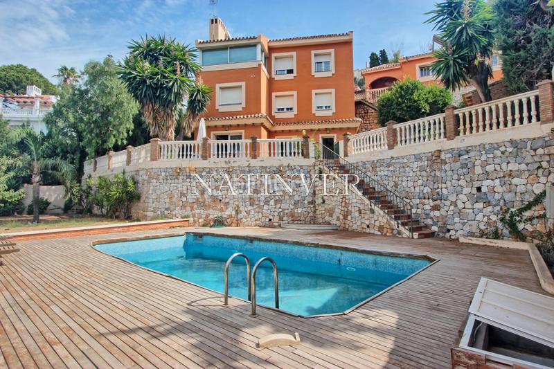 Foto 6d63740c-8b0f-499e-8e0f-581c3b5dceef. Chalet en El Candado Málaga