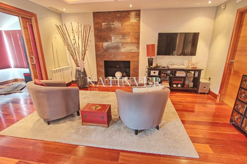 Foto ea3bd8f1-34b9-4963-a312-e0955254f3ef. Chalet en El Candado Málaga