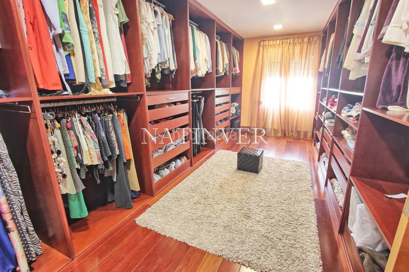 Foto 13c5237b-39a3-43a4-839e-2bd54498a962. Xalet amb xemeneia calefacció aparcament piscina a Málaga