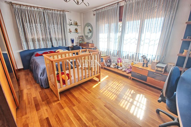 Foto fb2a9142-bf3f-4624-9634-e16648f4fe70. Chalet mit kamin heizung parking pool in Cerrado de Calderón - Hacienda Paredes Málaga